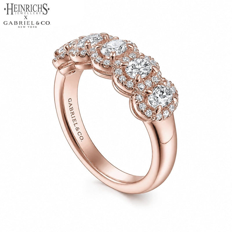 0.95ctw Lab Grown Oval Diamond Pavé Halo Ring 6.7mm