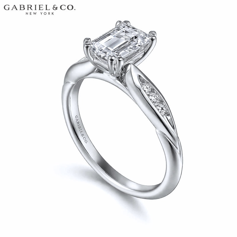 1.00ctr-2.00ctr Emerald Cut Lab Grown Diamond Ring