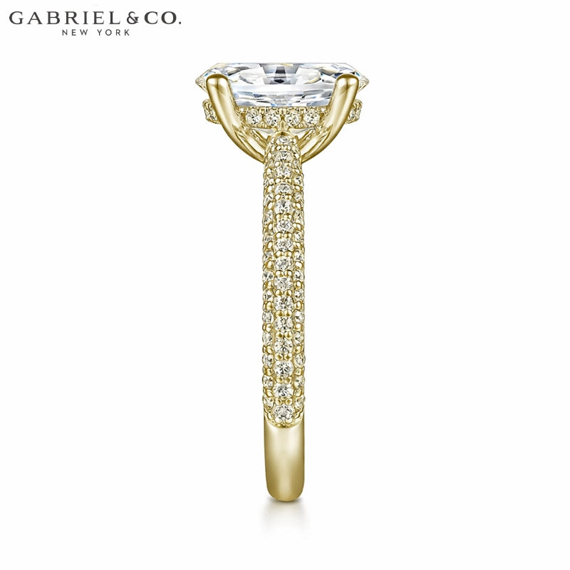 1.00ctr-2.00ctr Oval Cut Natural Diamond Ring