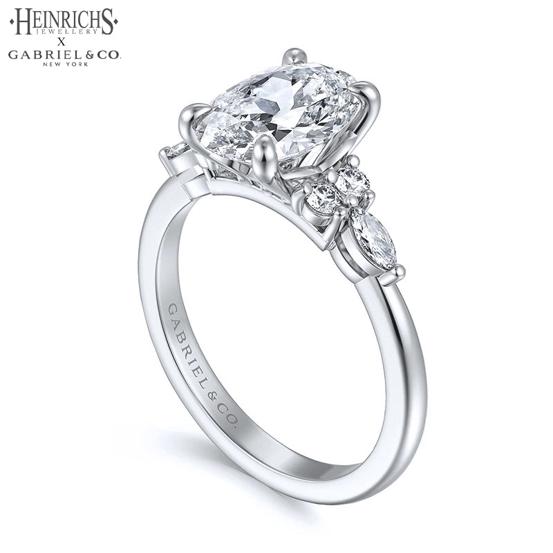 1.25ctr-2.50ctr Oval Cut Lab Grown Diamond Ring Tailor Made