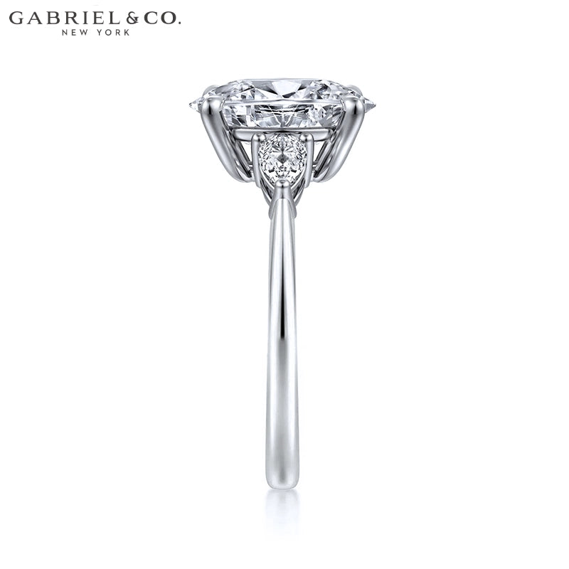 1.00ctr-2.00ctr Oval Cut Natural Diamond Ring