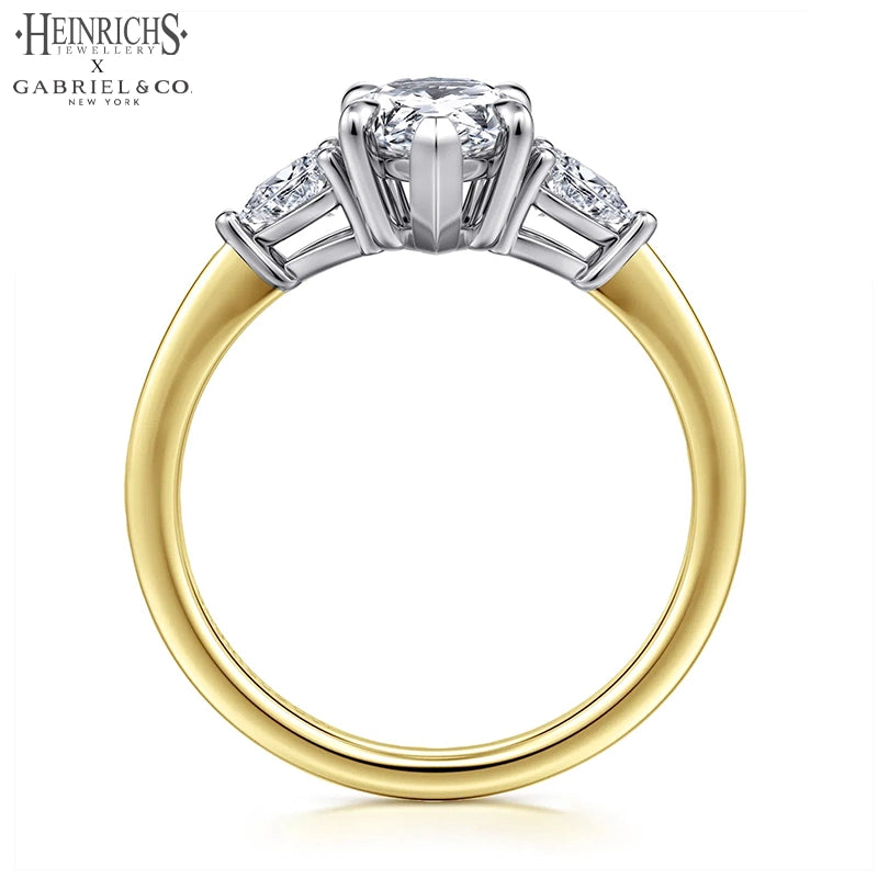 1.50ctr-3.00ctr Pear Cut Lab Grown Diamond Ring