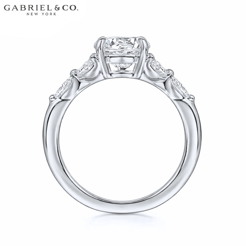 1.91ctw Round Cut Lab Grown Diamond Ring