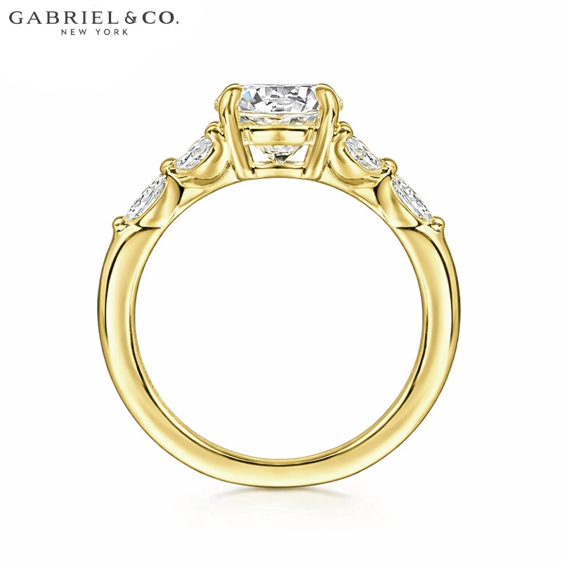 1.25ctr-2.00ctr Round Cut Natural Diamond Ring
