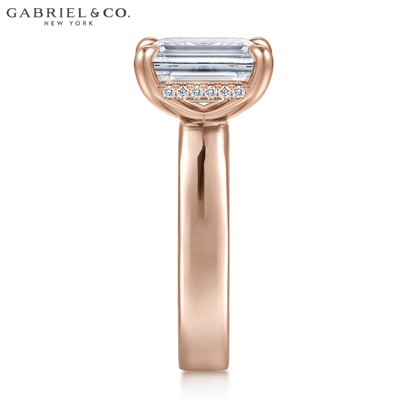 2.50ctr-5.00ctr Emerald Cut Lab Grown Diamond Ring