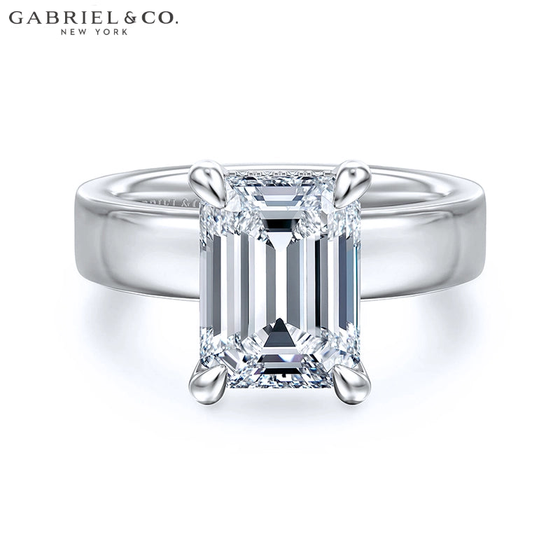 2.50ctr-5.00ctr Emerald Cut Lab Grown Diamond Ring
