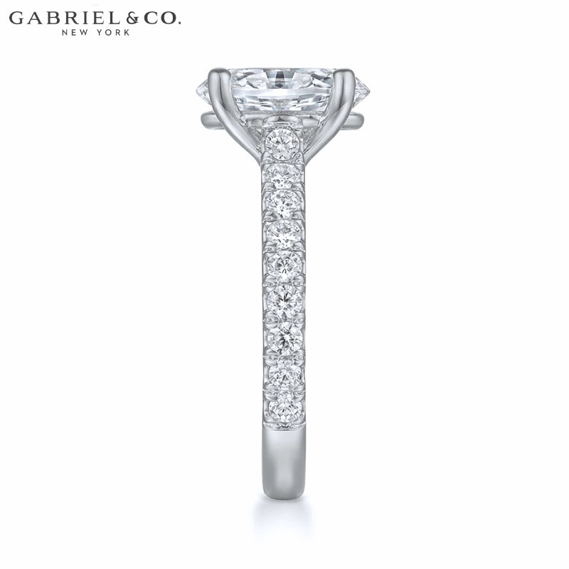 1.00ctr-2.00ctr Oval Cut Natural Diamond Ring