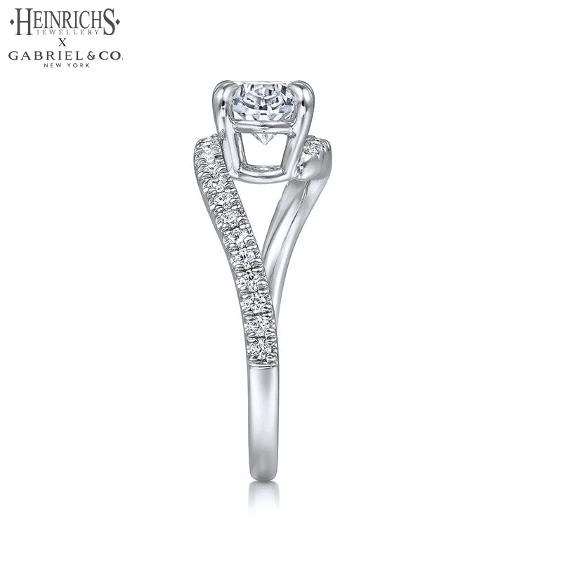 1.25ctr-2.50ctr Oval Cut Lab Grown Diamond Ring
