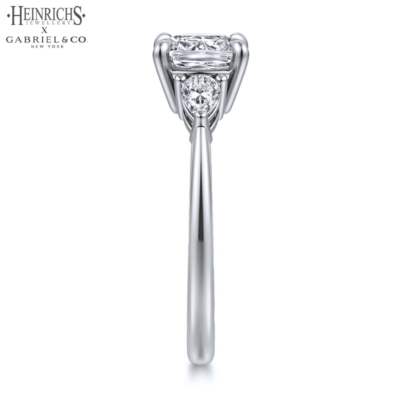 1.50ctr-3.00ctr Square Cushion Cut Lab Grown Diamond Ring