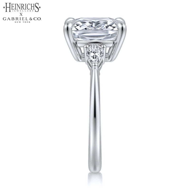 1.50ctr-3.00ctr Elongated Cushion Cut Lab Grown Diamond Ring