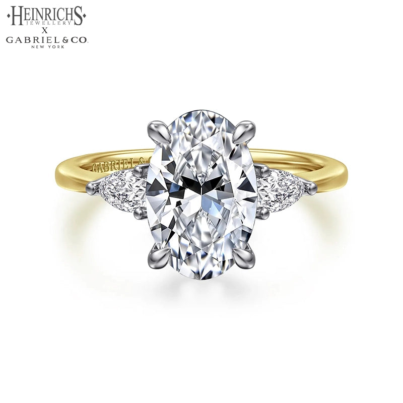 2.34ctw Oval Cut Lab Grown Diamond Ring