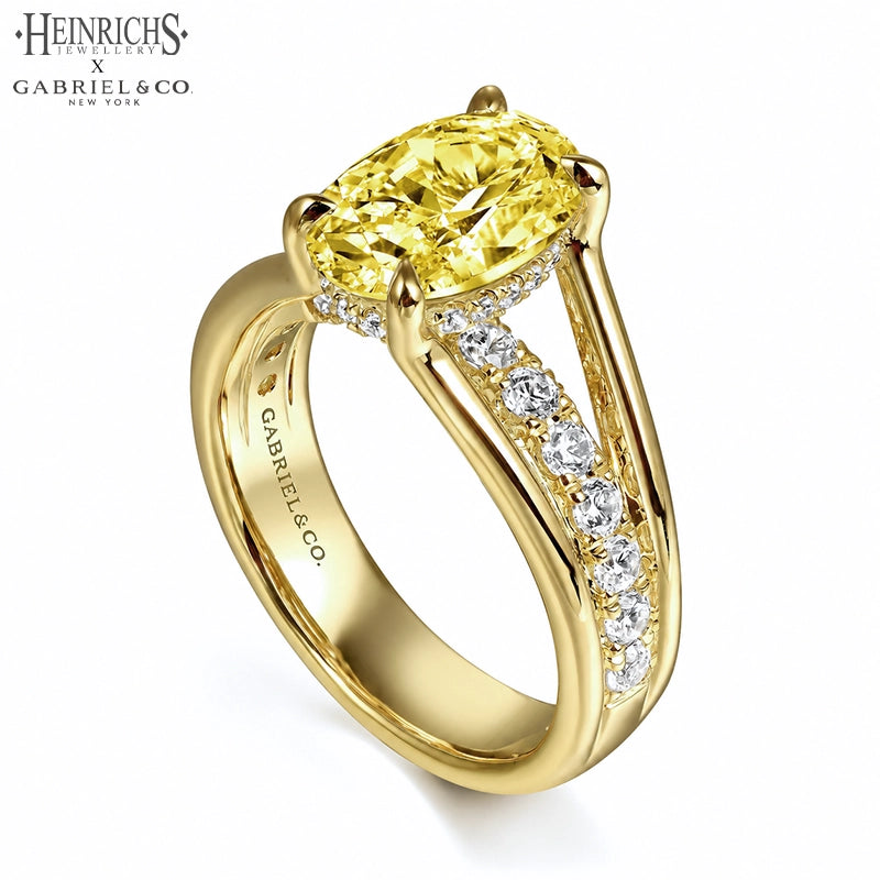 1.50ctr-3.00ctr Oval Cut Lab Grown Yellow Diamond Ring