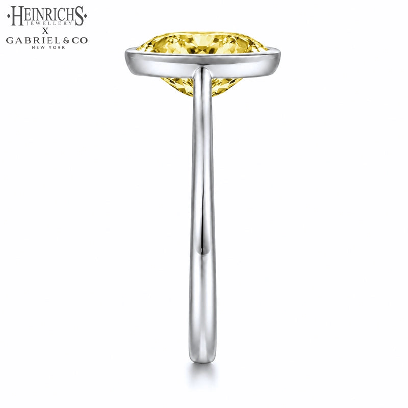 1.25ctr-2.50ctr Oval Cut Lab Grown Canary Yellow Diamond Ring