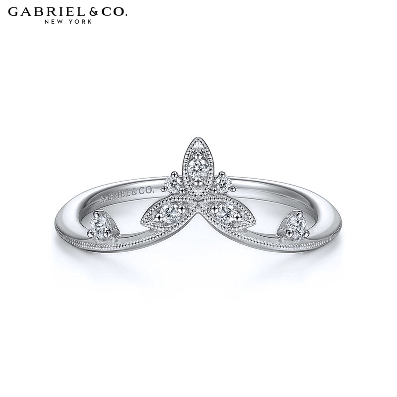 0.09ctw Natural Diamond Chevron Ring 1.5mm