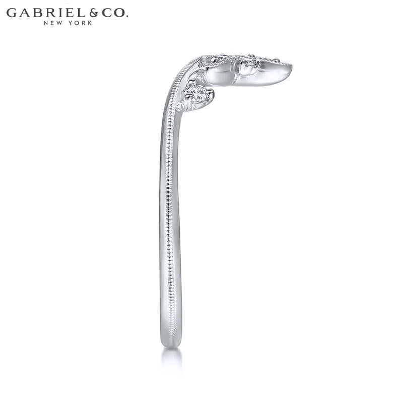 0.09ctw Natural Diamond Chevron Ring 1.5mm