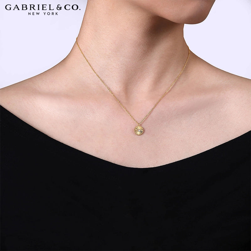 Natural Diamond Cut Gold Fluted Necklace