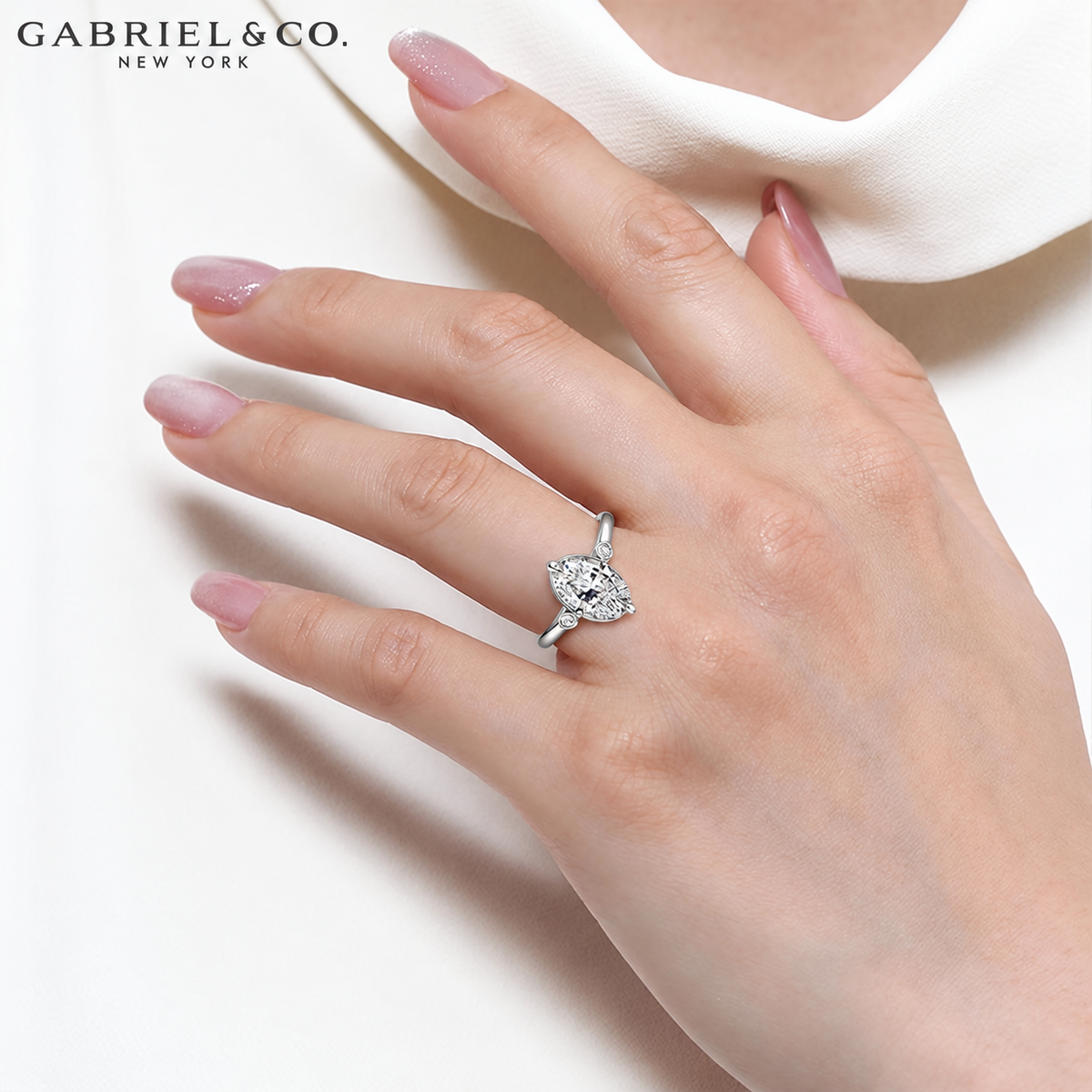 1.25ctr-2.50ctr Oval Cut Lab Grown Diamond Ring