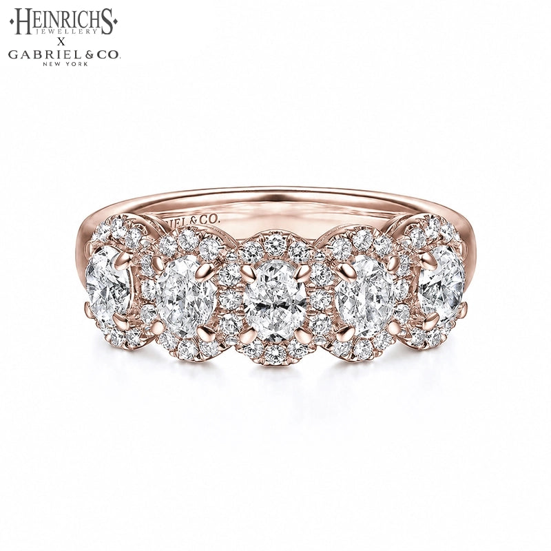 0.95ctw Lab Grown Oval Diamond Pavé Halo Ring 6.7mm