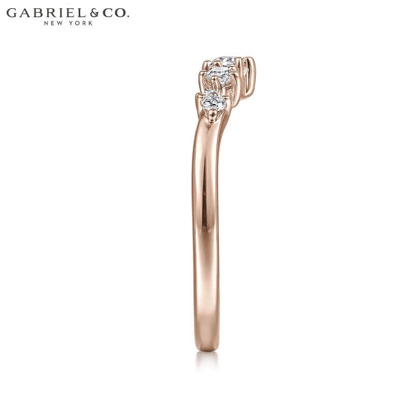 0.25ctw Natural Diamond Curved Ring 1.8mm