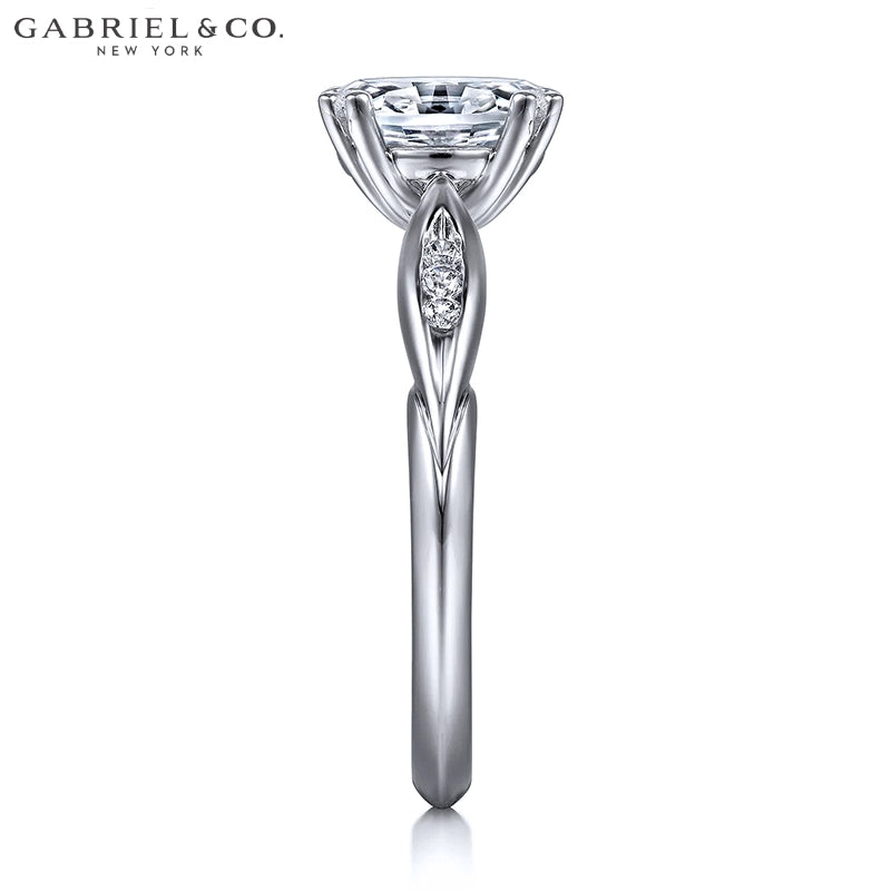 1.10ctw Oval Cut Lab Grown Diamond Ring