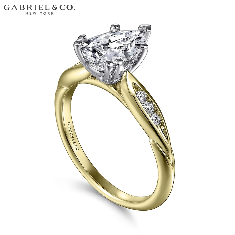 1.00ctr-2.00ctr Pear Cut Lab Grown Diamond Ring