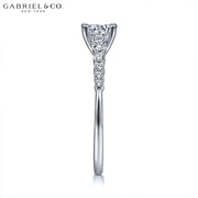 1.00ctw Round Cut Lab Grown Diamond Ring