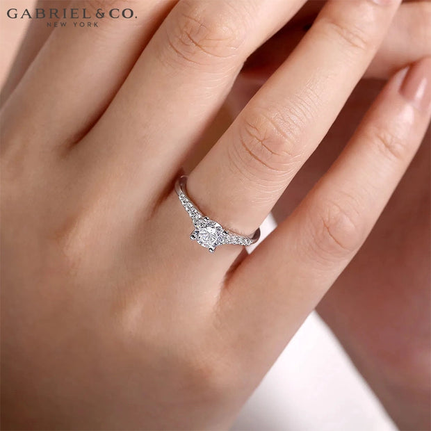 1.00ctw Round Cut Lab Grown Diamond Ring