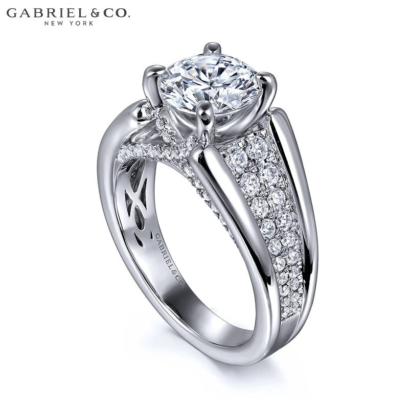2.13cts Round Cut Lab Grown Diamond Ring