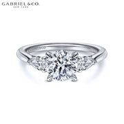 1.32ctw Round Cut Lab Grown Diamond Ring