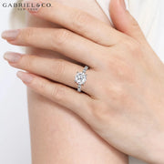 1.50ctr-3.00ctr Round Cut Lab Grown Diamond Ring