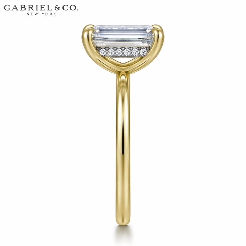 3.00ctr-5.00ctr Emerald Cut Lab Grown Diamond Ring