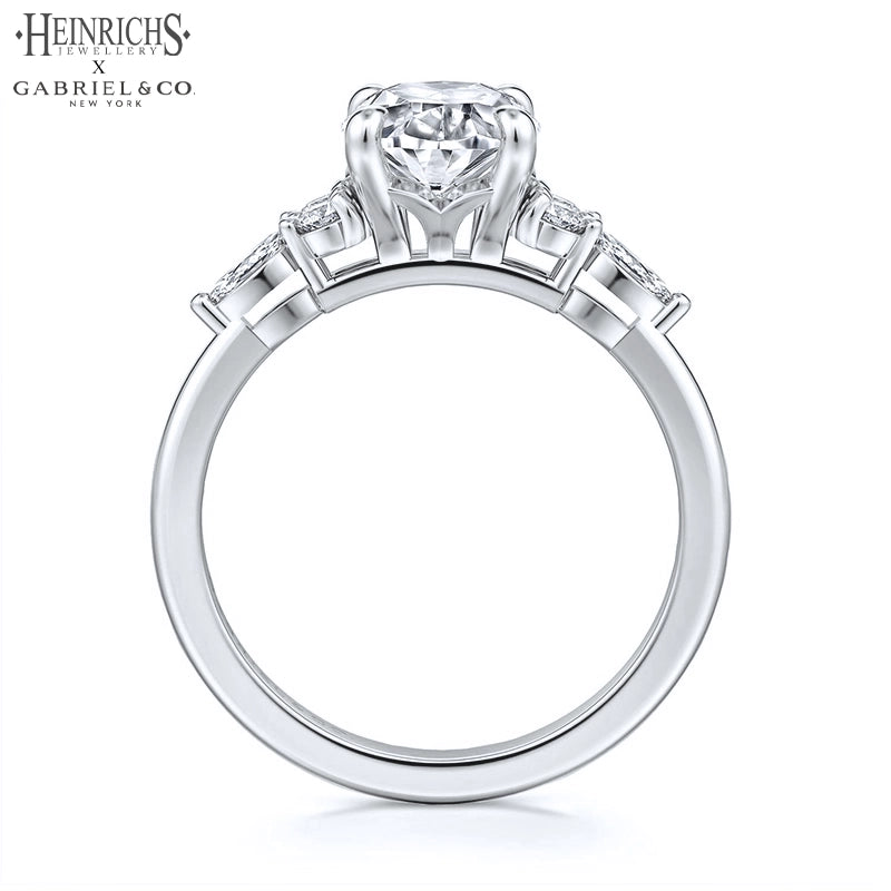 1.25ctr-2.50ctr Oval Cut Lab Grown Diamond Ring Tailor Made