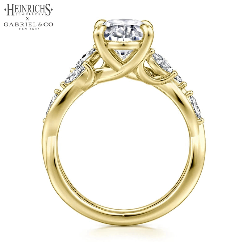 1.25ctr-2.50ctr Oval Cut Lab Grown Diamond Ring