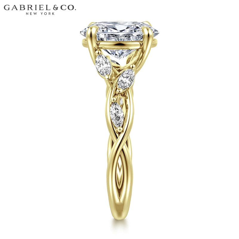 1.00ctr-2.00ctr Oval Cut Natural Diamond Ring