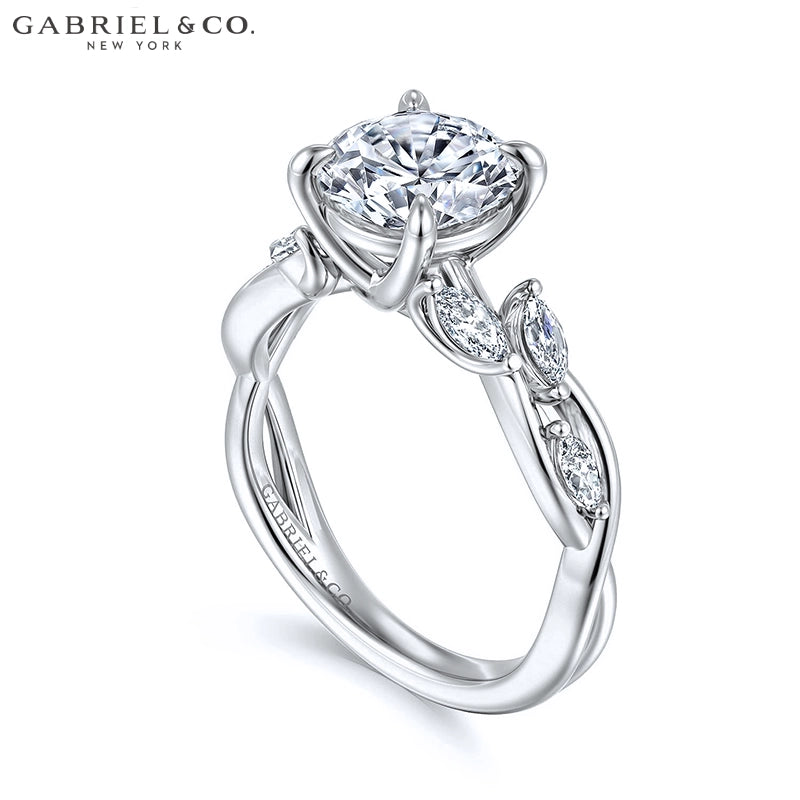 1.90ctw Round Cut Lab Grown Diamond Ring