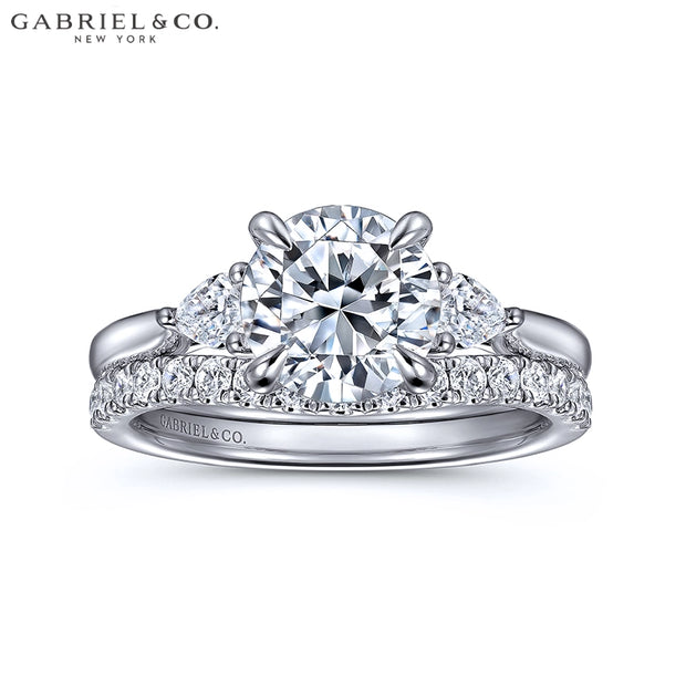 1.50ctr-3.00ctr Round Cut Diamond Customizable Ring