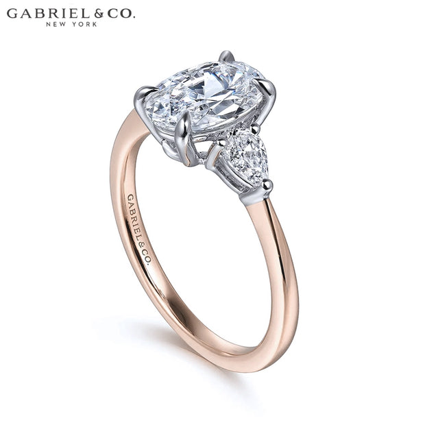 1.50ctr-3.00ctr Oval Cut Lab Grown Diamond Ring