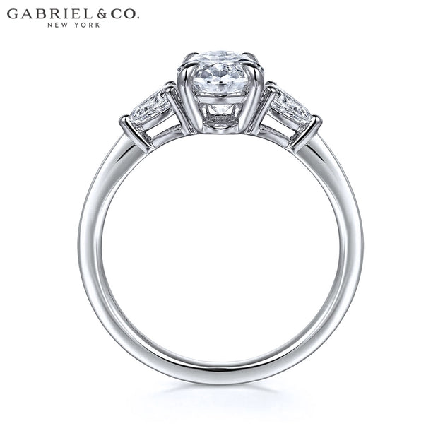 1.50ctr-3.00ctr Oval Cut Lab Grown Diamond Ring