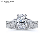 1.50ctr-3.00ctr Oval Cut Lab Grown Diamond Ring