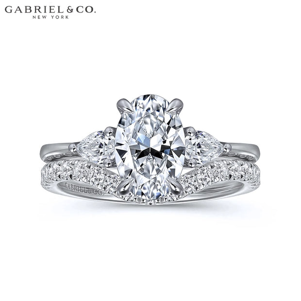 1.50ctr-3.00ctr Oval Cut Lab Grown Diamond Ring