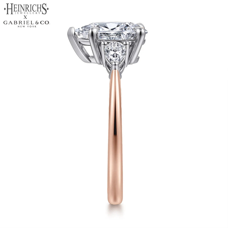 1.50ctr-3.00ctr Pear Cut Lab Grown Diamond Ring