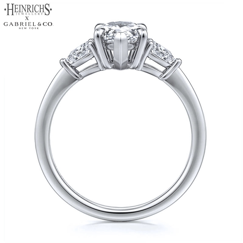 1.50ctr-3.00ctr Pear Cut Lab Grown Diamond Ring