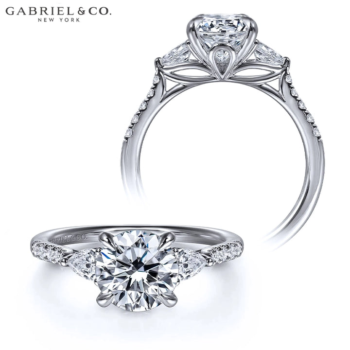 1.90ctw Round Cut Lab Grown Diamond Ring