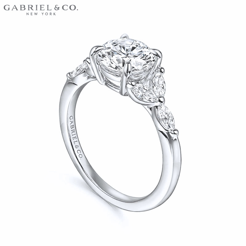 1.91ctw Round Cut Lab Grown Diamond Ring
