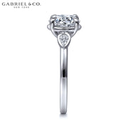 2.20ctw Round Cut Lab Grown Diamond Ring