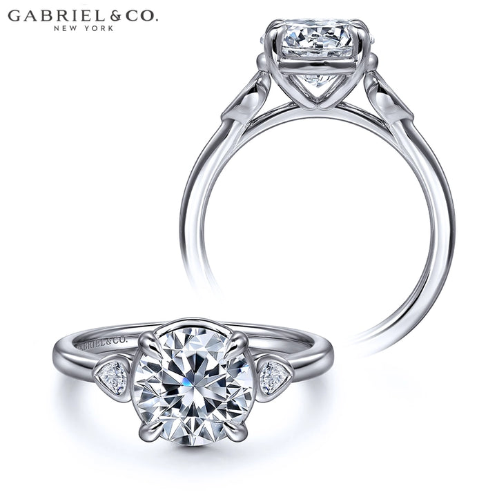 2.20ctw Round Cut Lab Grown Diamond Ring