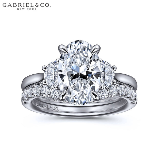 2.32ctw Oval Cut Lab Grown Diamond Ring