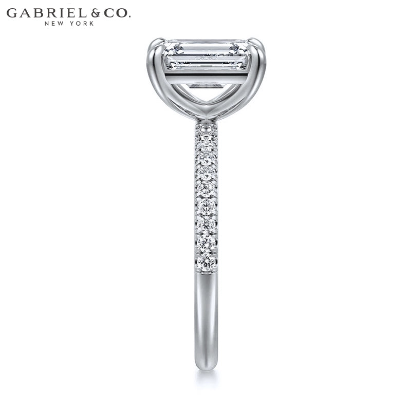 1.00ctr-2.00ctr Emerald Cut Natural Diamond Ring