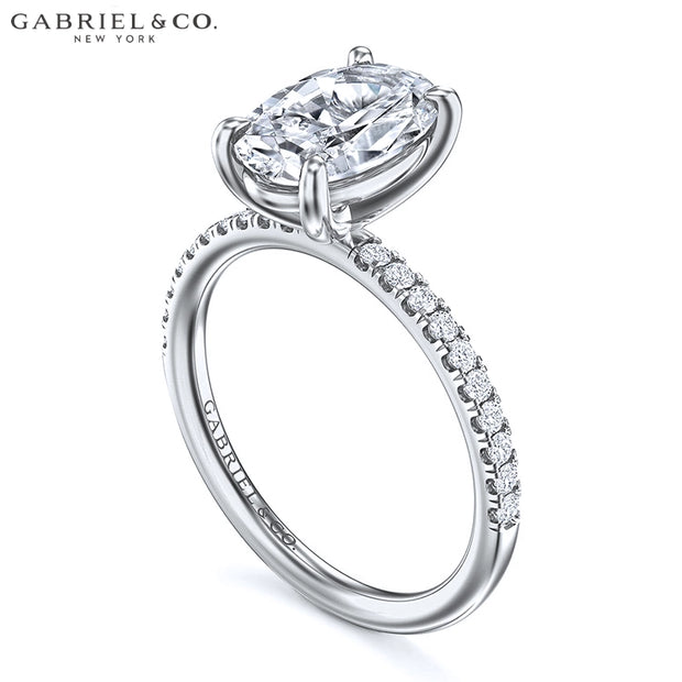 1.00ctr-2.00ctr Oval Cut Natural Diamond Ring
