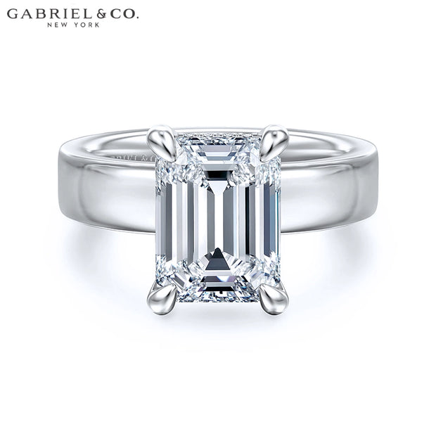 3.00ctr-5.00ctr Emerald Cut Lab Grown Diamond Ring